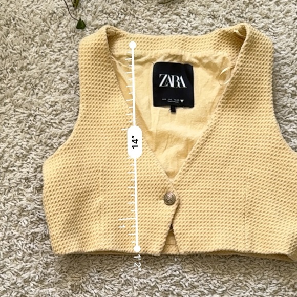 Zara Yellow Textured Vest Front Button size L - Picture 5 of 7